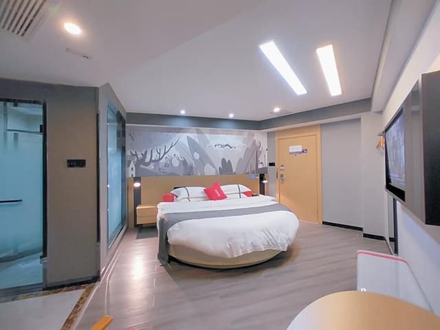 Stylish Room with Round Bed
