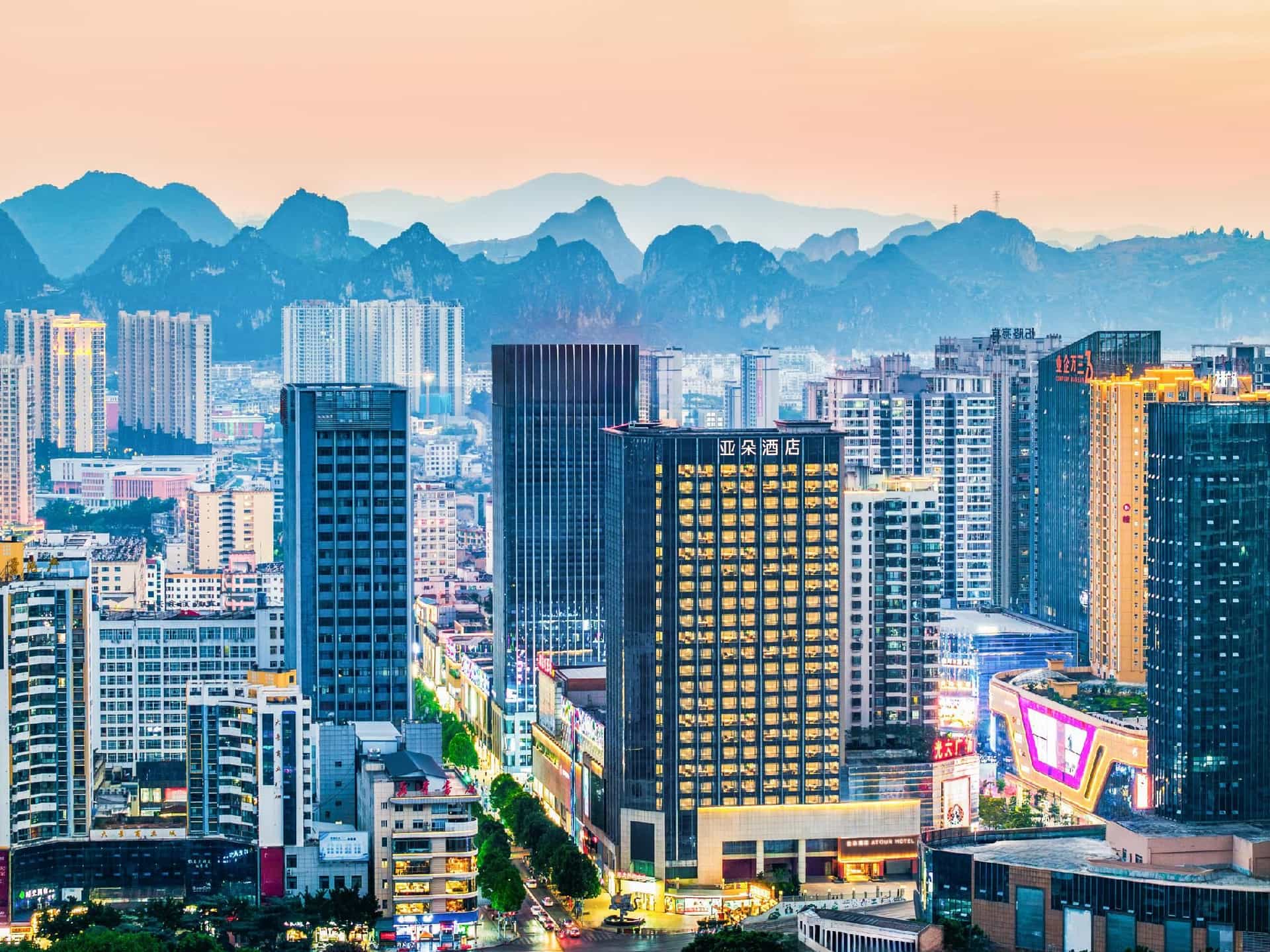 Atour Hotel Wenshan Everbright Plaza Dongfeng Road