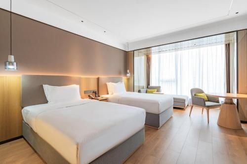 ฮอลิเดย์ อินน์ วัน เธาซันด์ ไอส์แลนด์ เลค (Holiday Inn One Thousand Island Lake)4