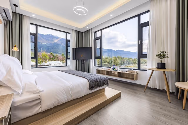 Suite with View