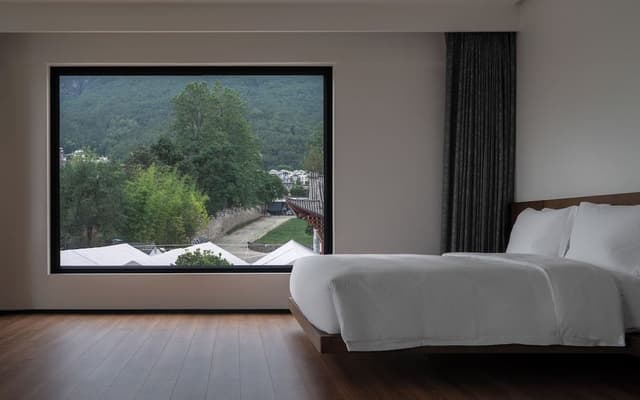 Luxury Double Room, Private Bathroom, Mountain View