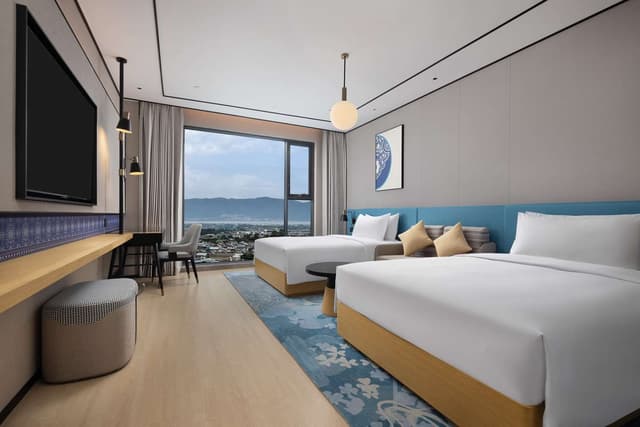 TWIN DELUXE ROOM
