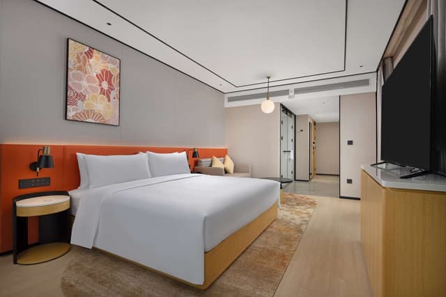 KING DELUXE ROOM