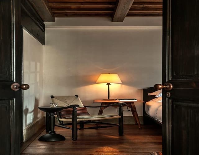 Deluxe Hill View Room