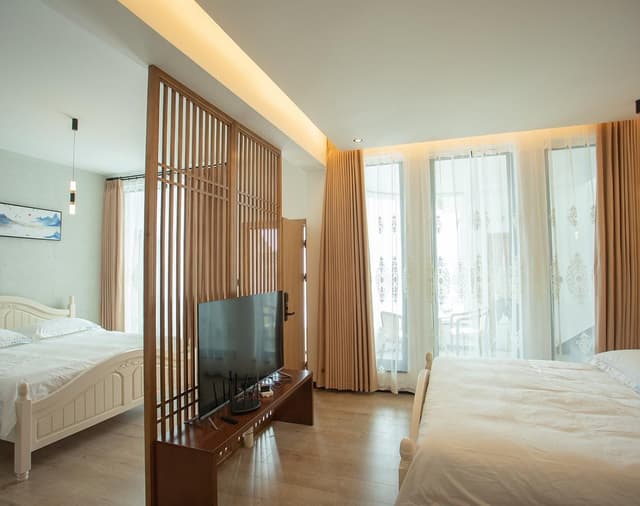 Luxury Ocean View Suite