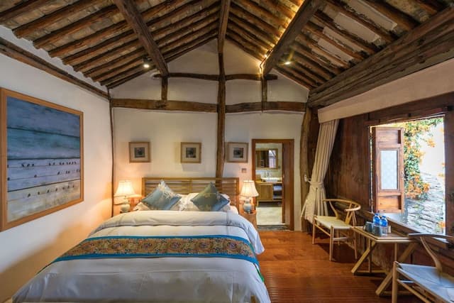 Junior Double Room, Courtyard View