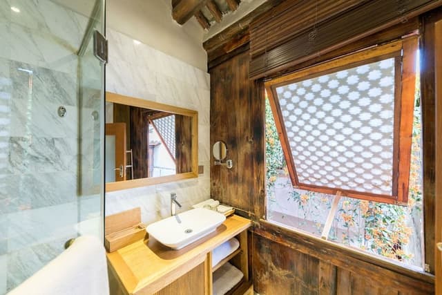 Junior Double Room, Courtyard View