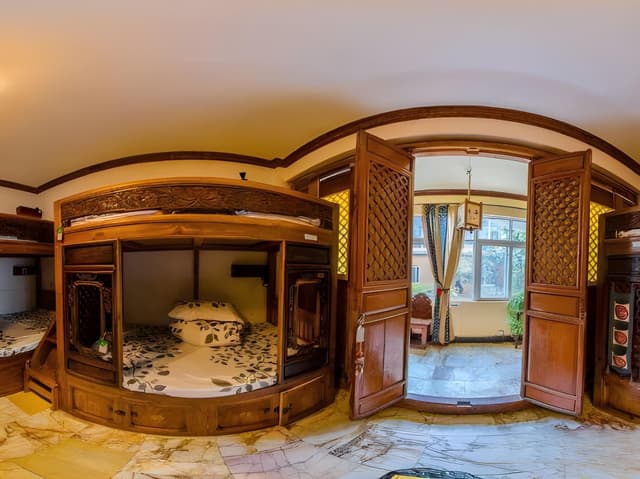 1 Bed in a 6-Bed Room