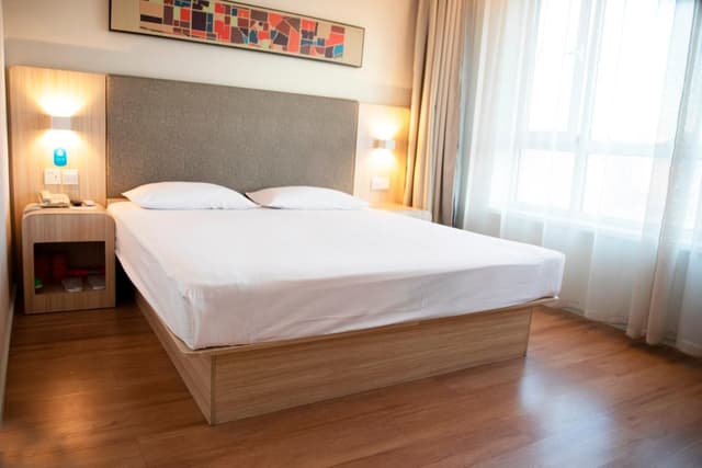 Huazhu - Superior Bed Room A