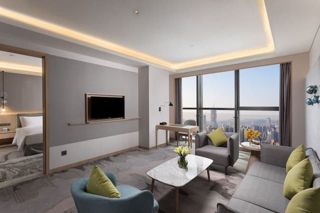 Suite, 1 Bedroom, City View