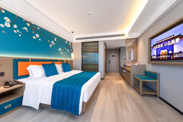 GTR - Guest Room with One 1.8M Bed
