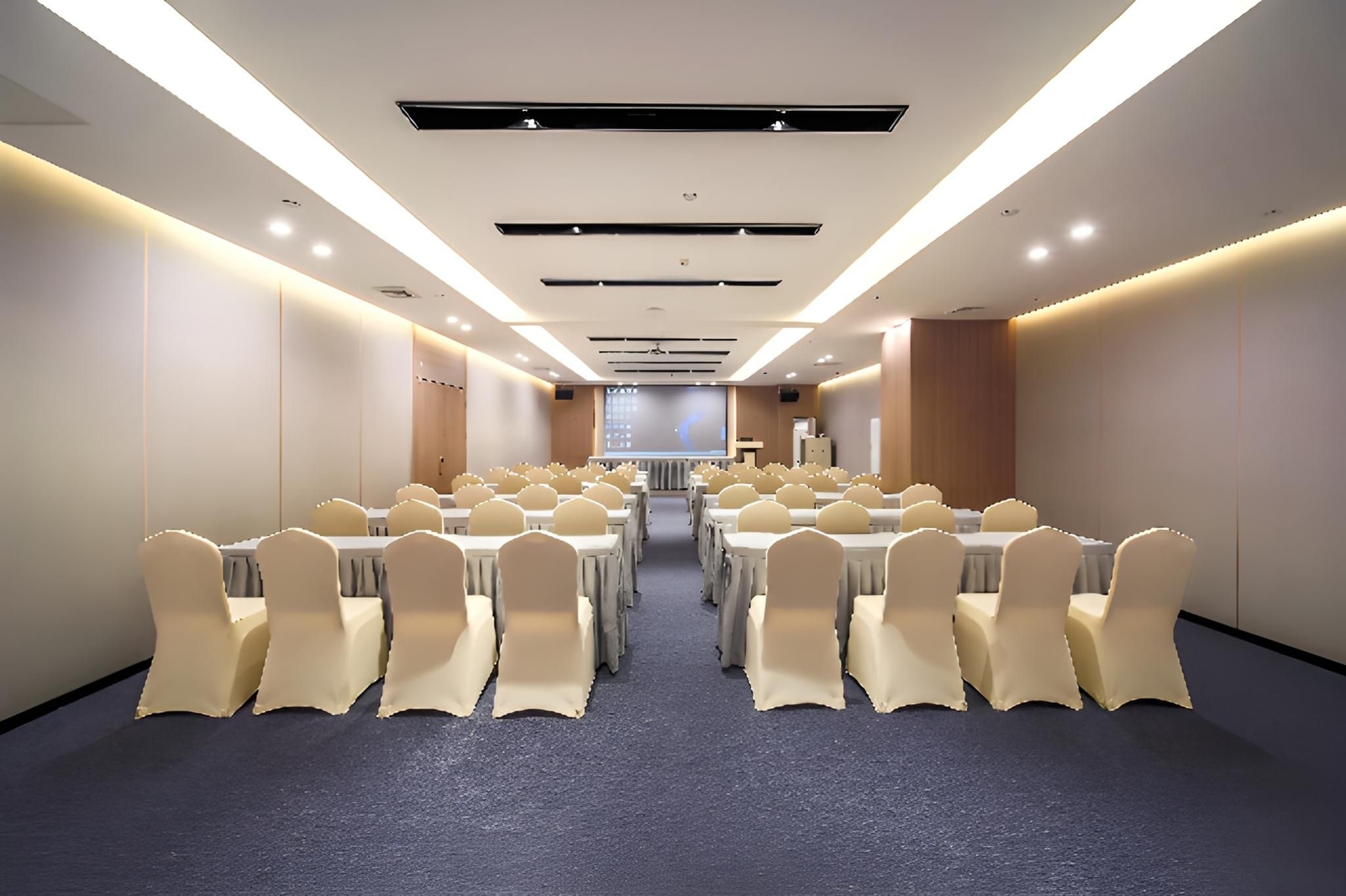 โรงแรมอีชาร์ม เหอหยวน เจียนจี ว่านต่าพลาซ่า (Echarm Hotel Heyuan Jianji Wanda Plaza)4