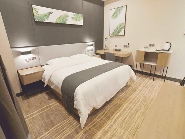 Standand Queen Room