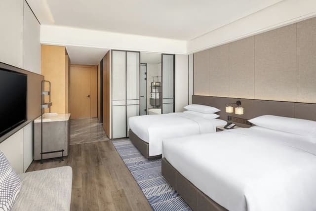 Deluxe Room, 2 Double Beds