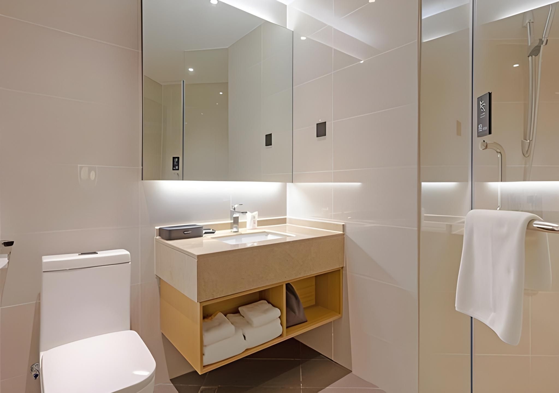 ซิตี้ คอมฟอร์ต อินน์ โฮเต็ล จินหัว ตงหยาง เฟิสต์ดีพาร์ตเมนต์สโตร์ (City Comfort Inn Hotel Jinhua Dongyang First Department Store)4