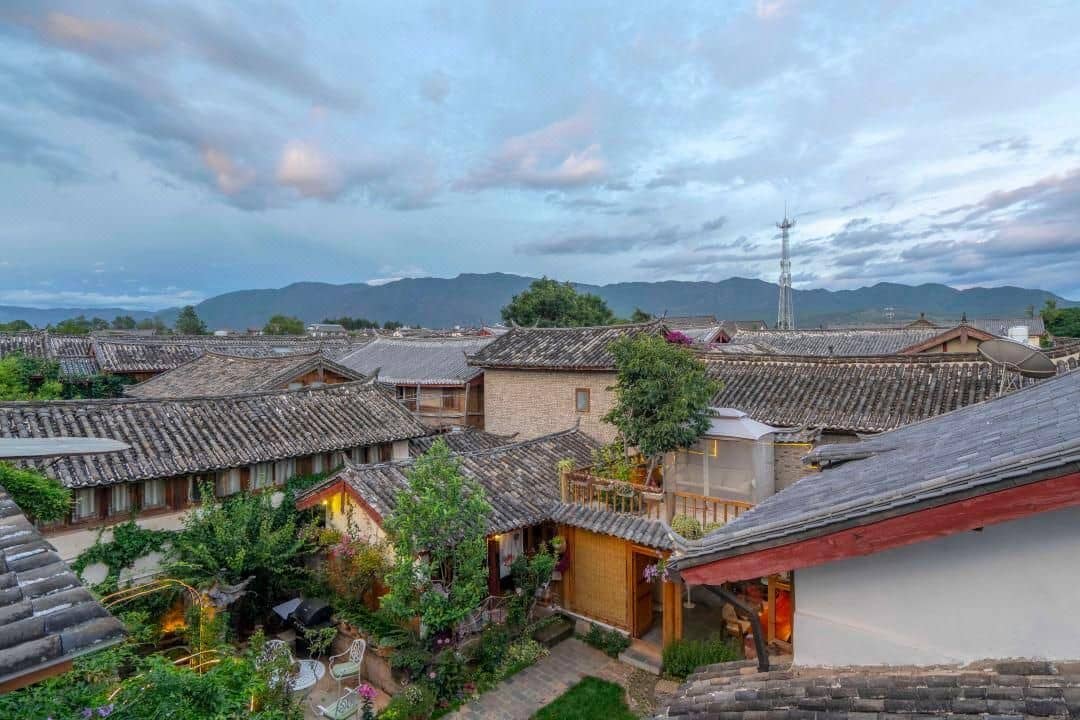 Floral Lijiang Shuhe Longquan Inn Floral Lijiang Shuhe Longquan Inn