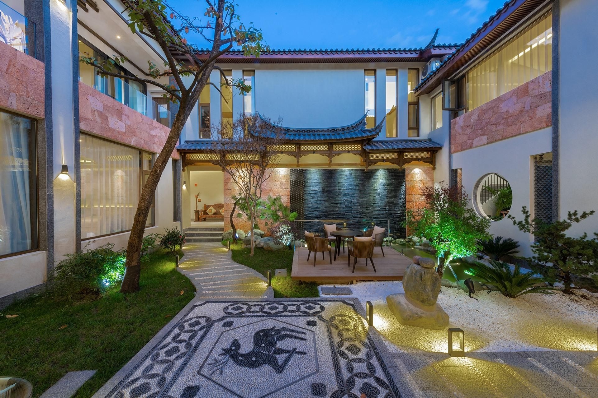 ชิงเซ่อ ดีไซน์เนอร์บีแอนด์บี วิวภูเขาหิมะ (Qingshe Snow Mountain View Designer B&B)0