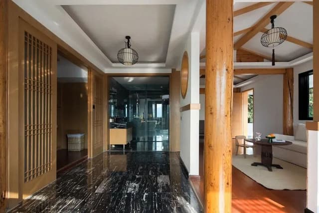 Comfort Suite, Private Bathroom, Hill View