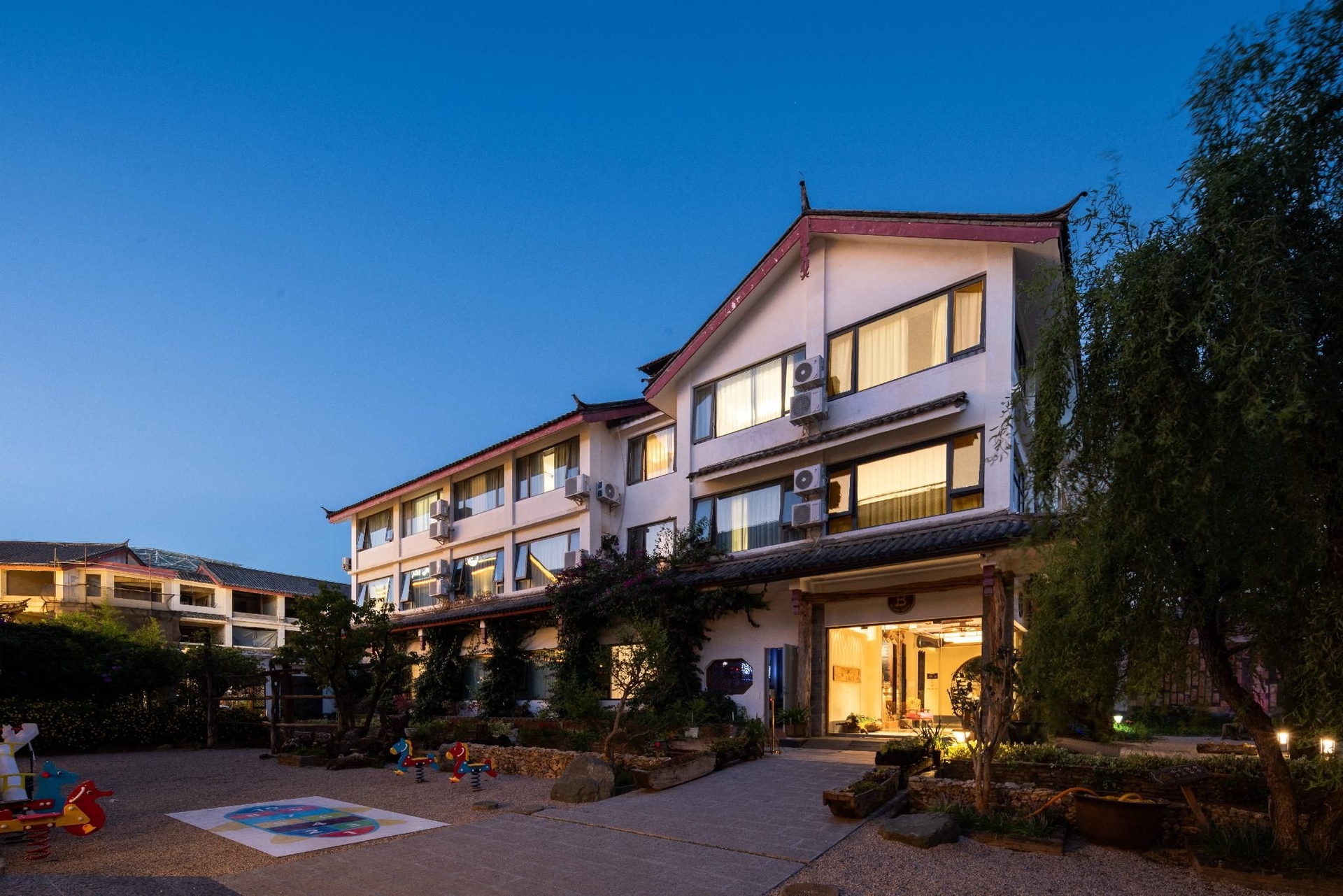 Lijiang Ancient Town Huama Junting Garden Hotel2