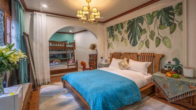 Friends & Family Suite Quadruple