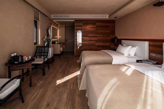 Twin Room 202