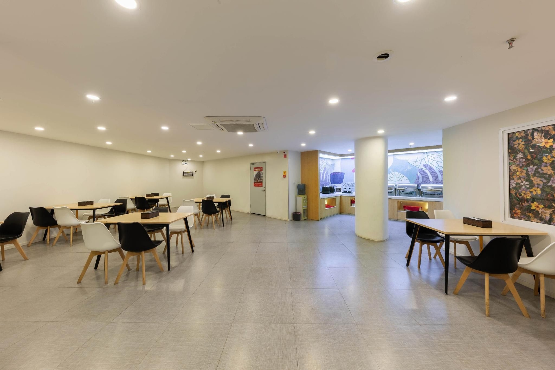 โรงแรมหานถิง หลงเหยียน ถนนจงซาน (Hanting Hotel Longyan Zhongshan Road)1