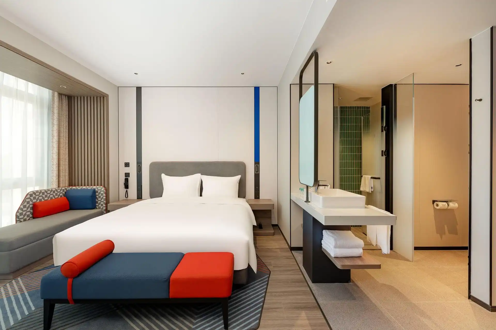 Holiday Inn Express Haimen City Center Holiday Inn Express Haimen City Center