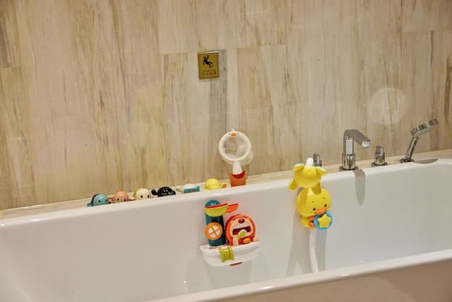 Premium Room, 1 King Bed (Kid Theme)