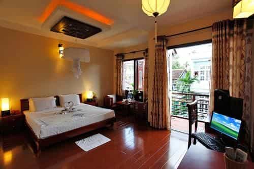 Long Life Riverside Hotel Long Life Riverside Hotel
