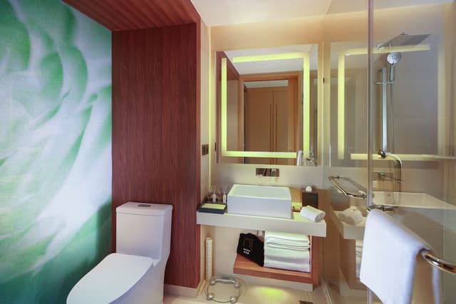 KING DELUXE ROOM