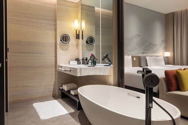 Standard Room, 2 Double Beds, Lake View