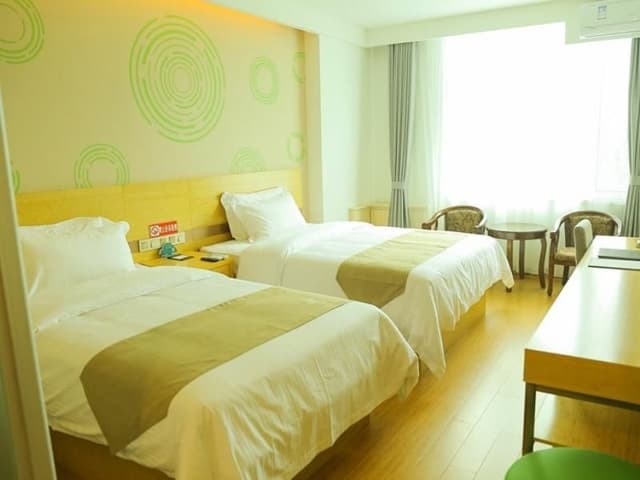 2 Bed Twin Superior Room