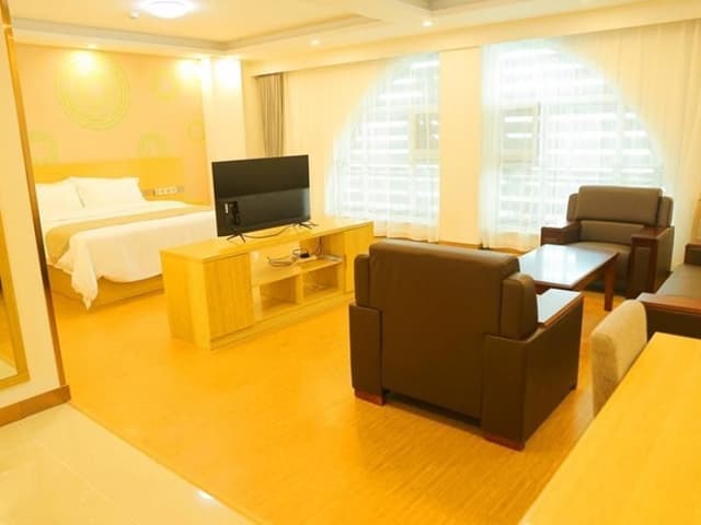 Superior Suite