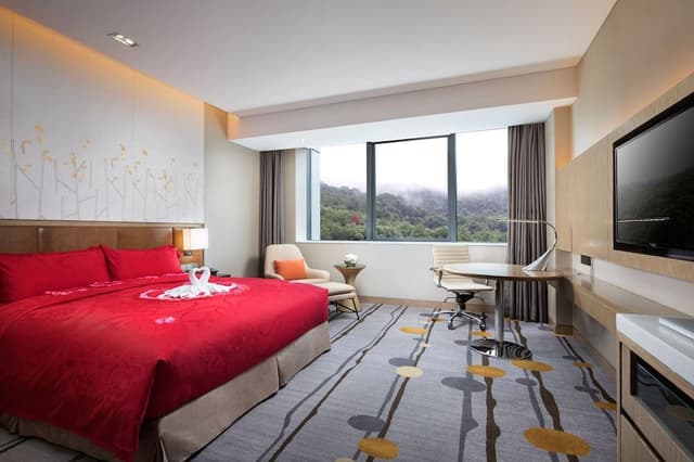 Standard Room, 1 King Bed (High Floor)