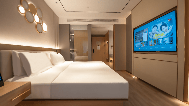 Huazhu - Yueruo Liujin Delxue Bed Room