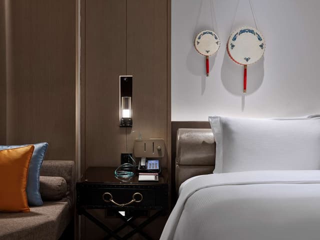 TWIN GUEST ROOM WITH BALCONY