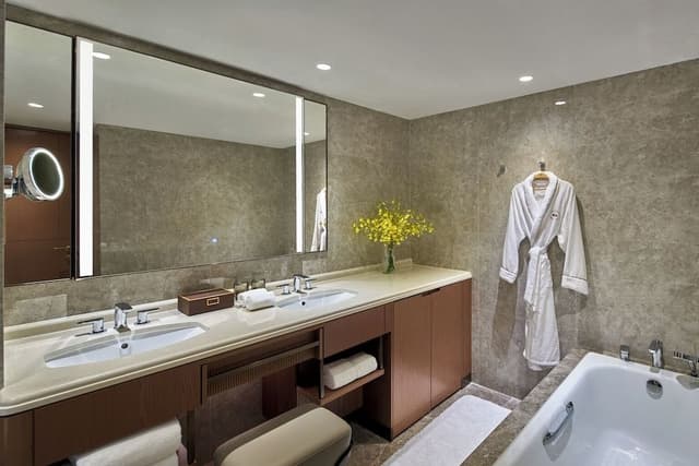 Premium Family Suite Plus