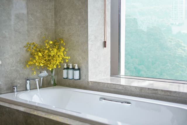 Executive Harbour Suite