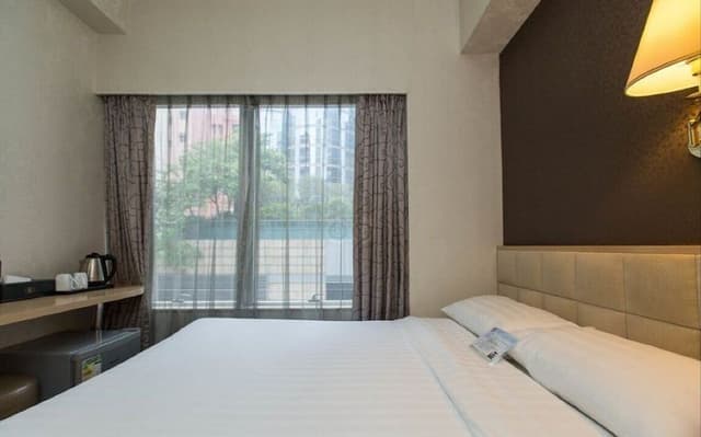 Superior Double Room, City View