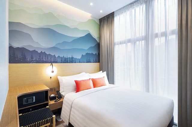 Deluxe Double or Twin Room