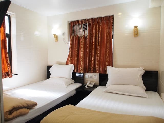 Deluxe Triple Room