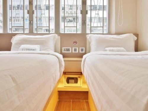 Standard Twin Room - Non-Smoking