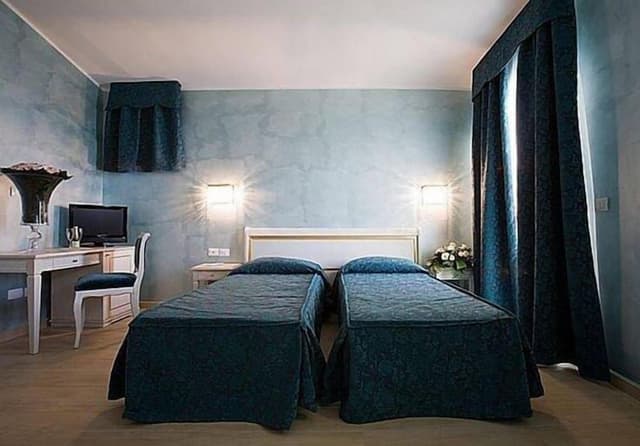 Classic Double Room