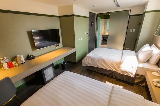 Standard Twin Room