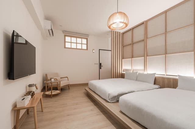 Standard Quadruple Room
