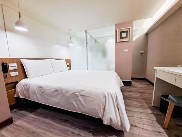 Double Economy Room without Window