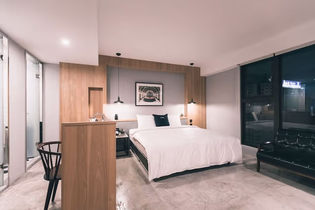 Deluxe Double Room