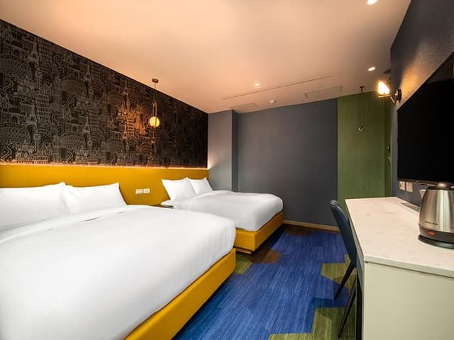 Quadruple Room Suite