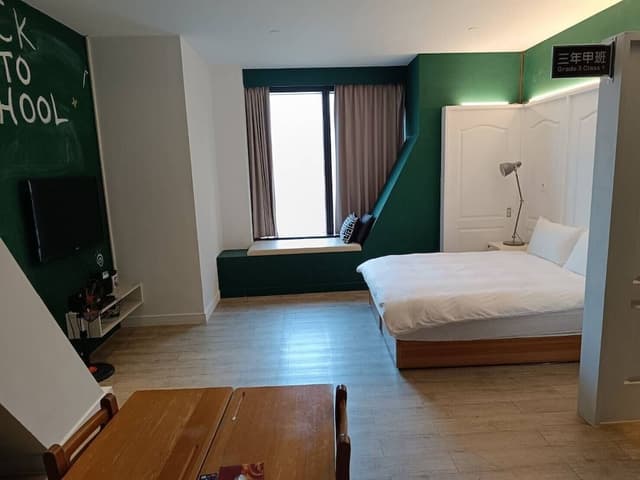 Standard Double Room, City View