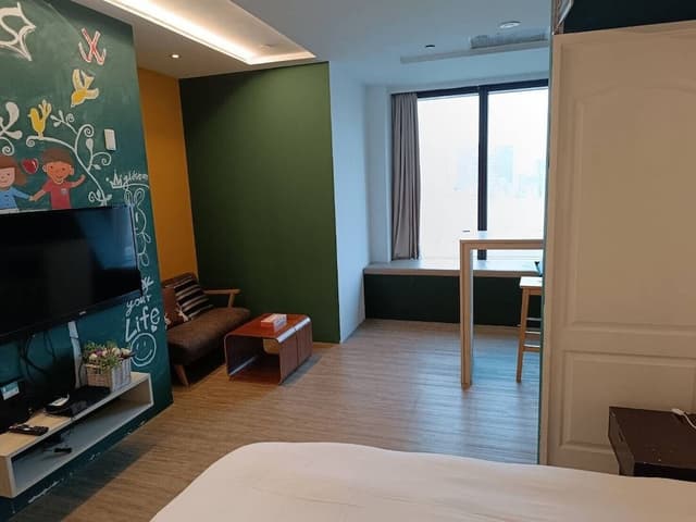 Standard Double Room, City View